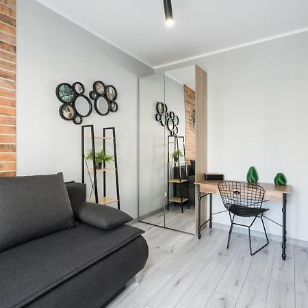 Family Apartment 62M - Sowia With Garage & Balcony By Noclegi Renters Poznan Luaran gambar